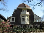 De zijde van de hoogleraarswoning - voor foto's zie separaat item op Wendingen.
<br/>
Gert-Jan Lobbes, maart 2017